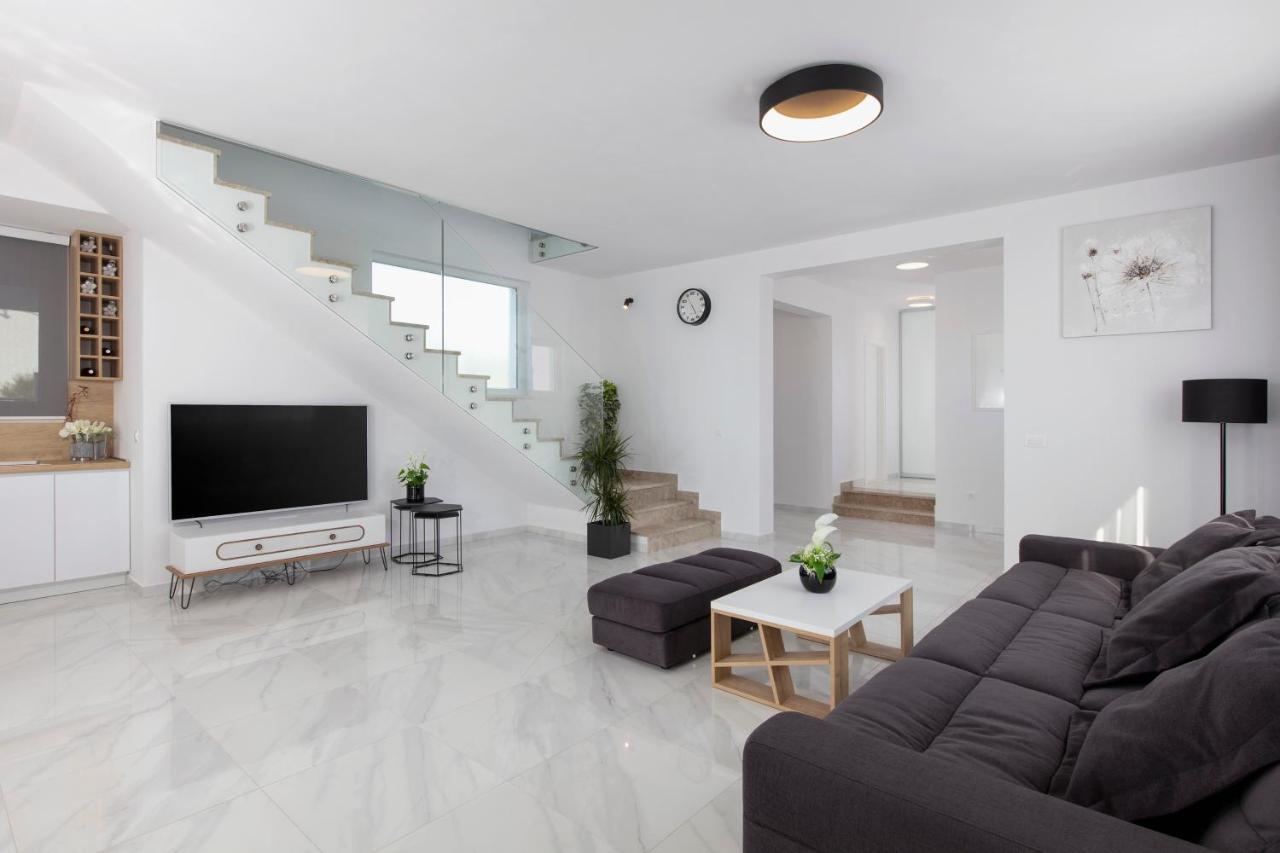 Villa Le Soleil Rogoznica  Esterno foto