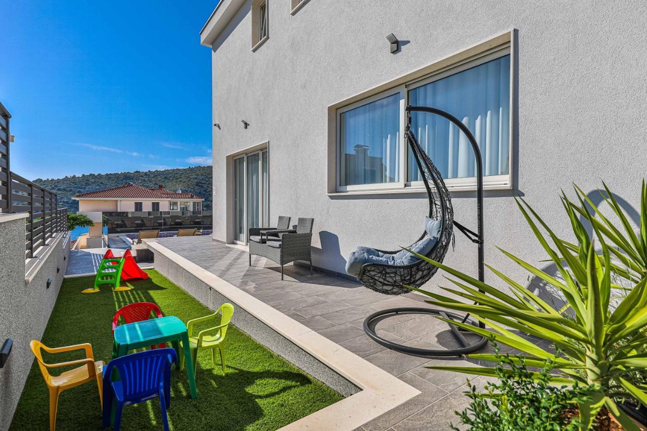 Villa Le Soleil Rogoznica  Esterno foto