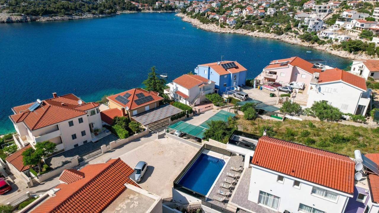 Villa Le Soleil Rogoznica  Esterno foto